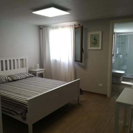 Sweet Room In Center Палермо Экстерьер фото